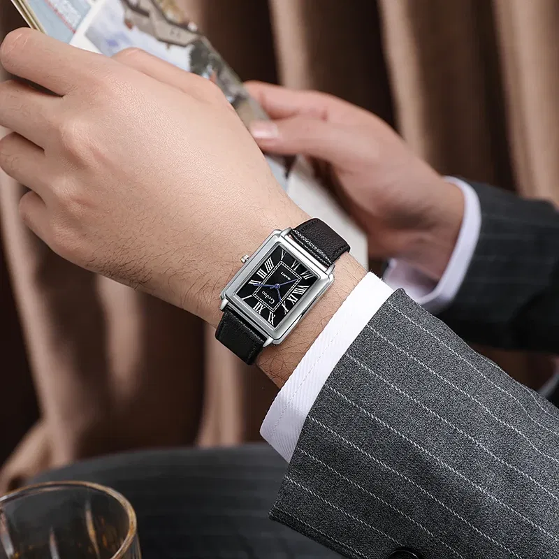 Color: WHITE - Fashion Men's Quartz Wristwatch Leather Strap Watch