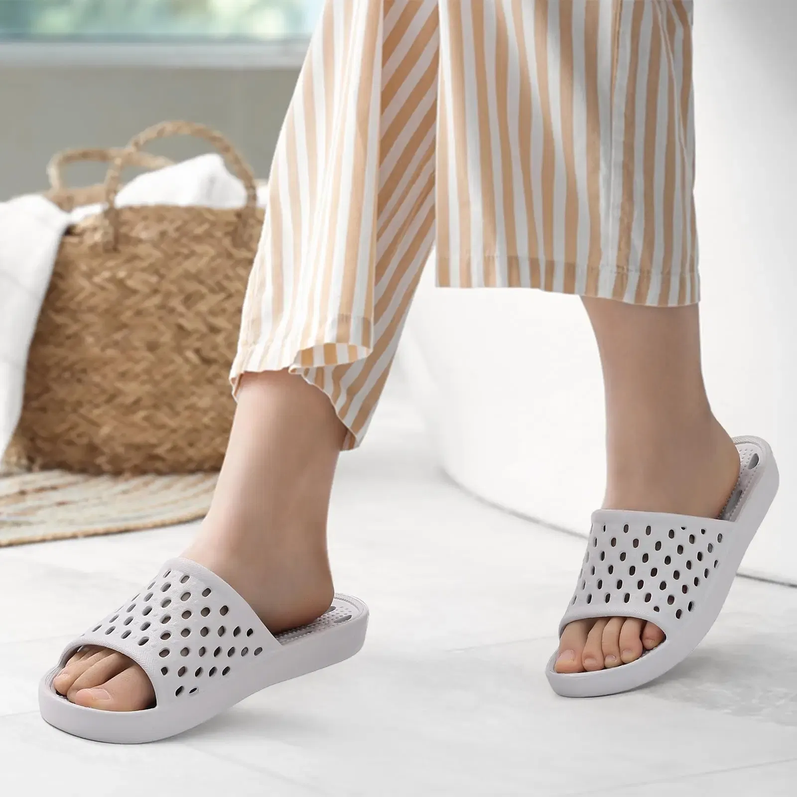 Color: Grass-Green, Shoe Size: 40 - Pallene Summer New Shower Shoes For Women Quick Dry Pool Sandals With Drain Holes Bathroom Slides Lightweight EVA Home Slippers