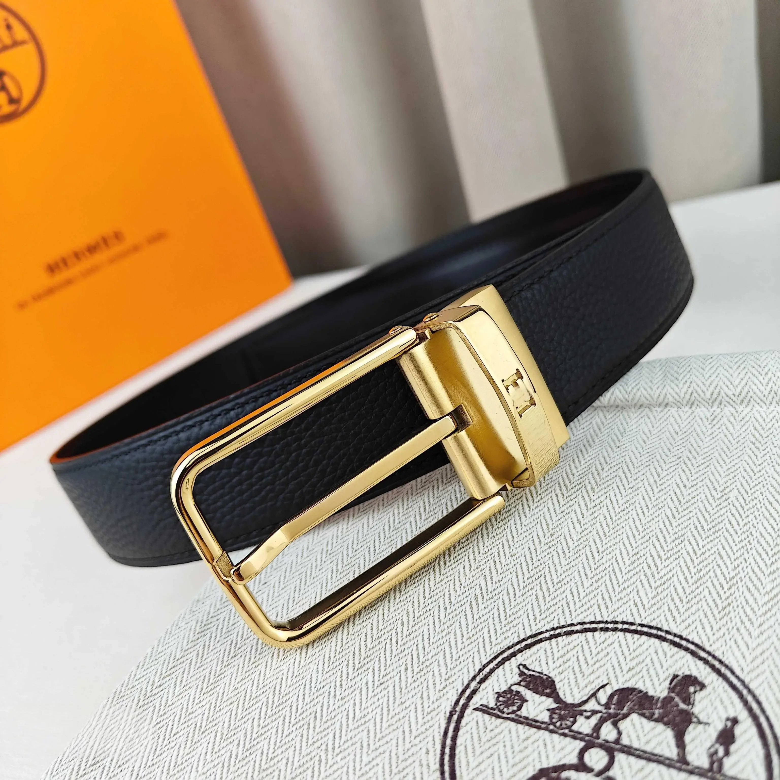 Color: Gold - Light Luxury Style Pin Buckle Belt Top Quality First Layer Cowhide Black Lychee Surface Luxury Gift Men's High-end Belt