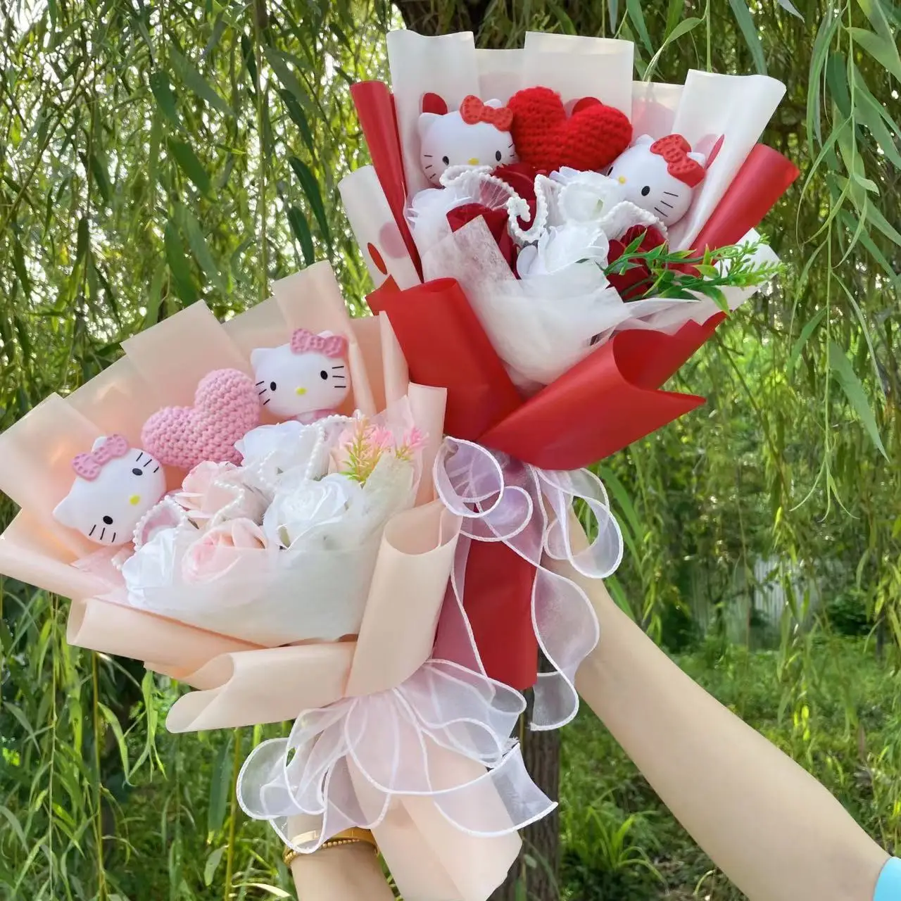 Color: Khaki - Kawaii Hello Kitty Cat Dolls With Artificial Flowers Creative Bouquet Christmas Valentine Birthday Graduation Gifts