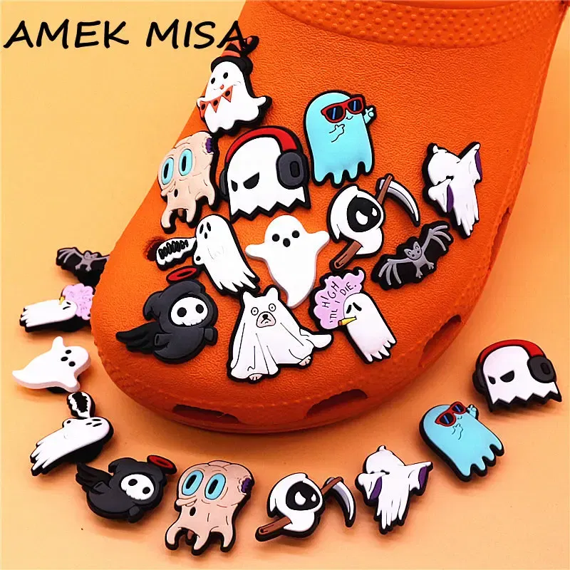 Color: Green, Ships From: CHINA - 1pcs Funny Cute Ghosts Shoes Charms Jeans Magic Shoe Badges Buckle Lovely Death Shoe Upper Clip Decorations Kids Gifts Wholesale