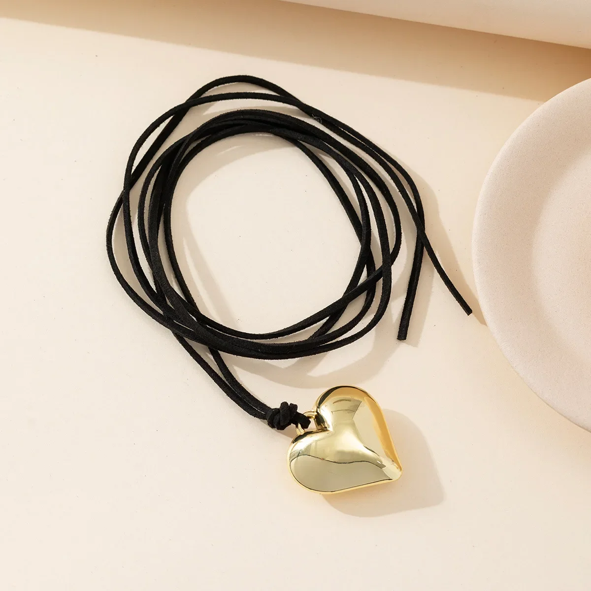 Metal Color: Dark Gold - Punk Black Velvet Big Heart Pendant Choker Necklace for Women PU Leather Weave Knotted Bowknot Adjustable Chain New Jewelry