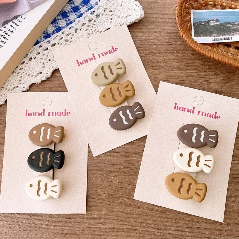 Color: WHITE - 3pcs Cute Cartoon Small Fish Hairpins Children Korean Style Sweet Y2k Girls Colorful Mini Hair Clips Hair Accessories Wholesale