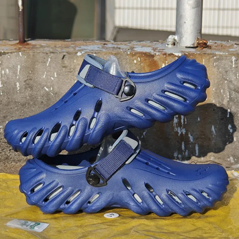 Color: Chocolate, Shoe Size: 40 - Fashion Garden Shoes Men's Clogs Slippers Sandal Flat Camouflage Sandals Male Sneakers Outdoor Flip Flops Home Clogs