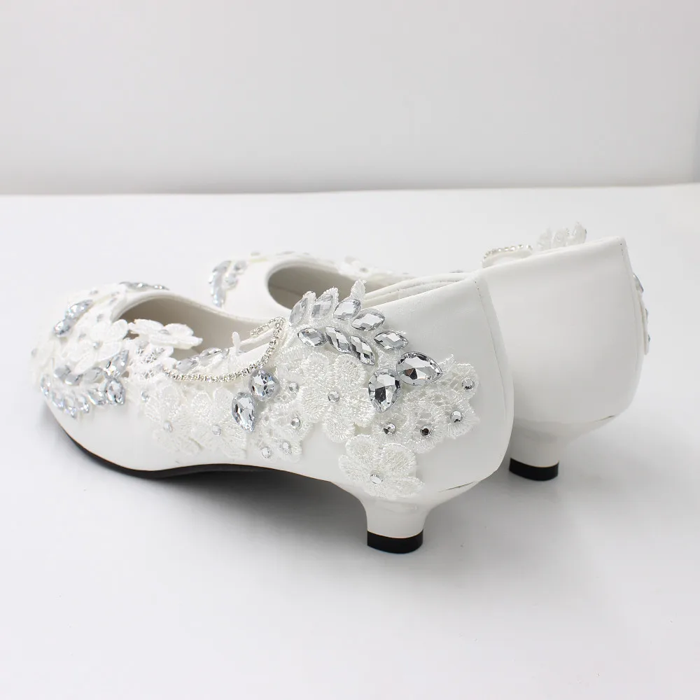 Color: WHITE, Shoe Size: 38, Ships From: CHINA - 【Xingchenmao?‘Low heel large size bridal shoes White large size soft top women's shoes handmade lace simple single shoes BH0710