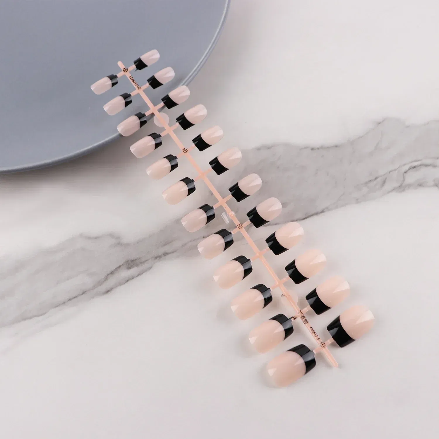 Color: Pink - 24PCS Square Head Matte False Nails Ballet Detachable Full Cover Artificial Fingernails Frosted Press Glue on Fake Nail Tips