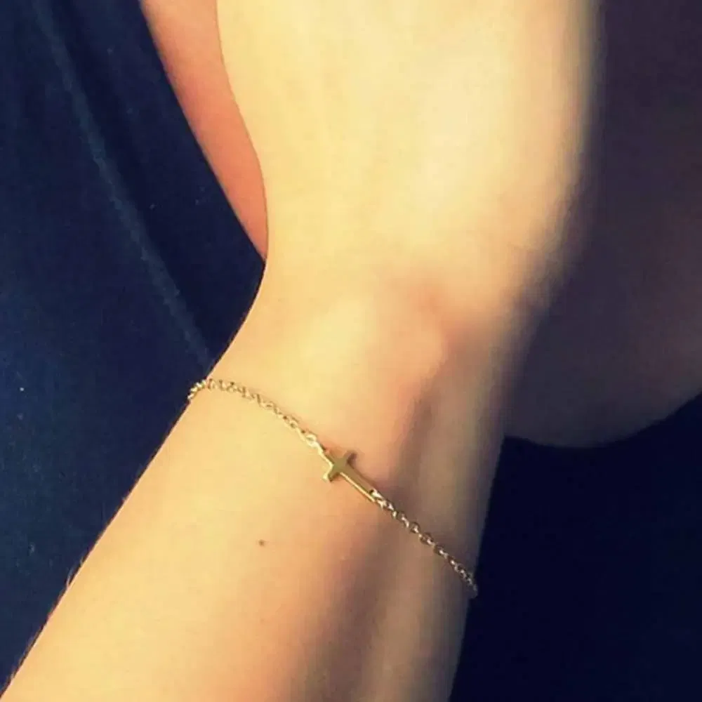 Metal Color: Light Yellow Gold Color - ALIUTOM 2020 charm cross cross chain bracelet fashion jewelry pulseras mujer women's bracelet