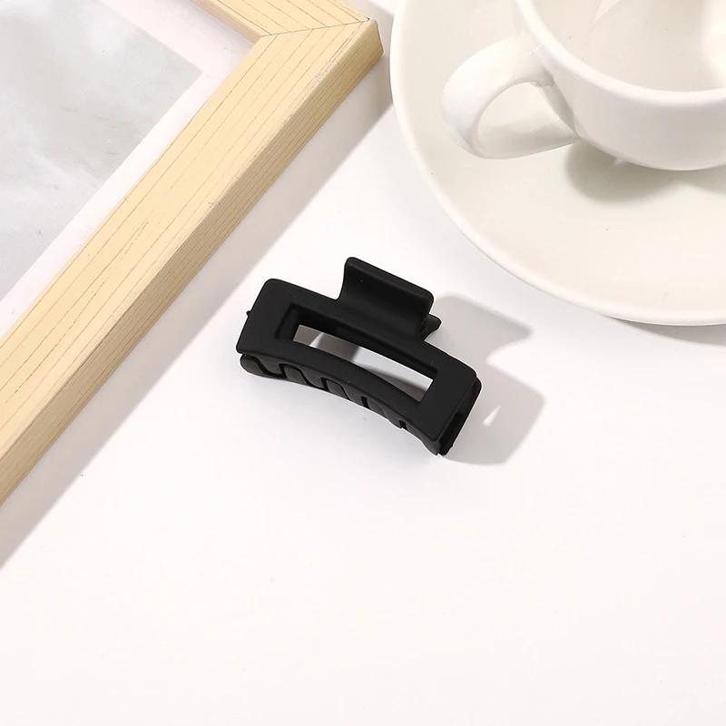 Color: black - Wholesale 4.5cm Frosted Matte Mini Grab Clip Crab Hair Clips Women Hollow Square Hair Catches Ponytail Clip Bangs Clip Top Clips