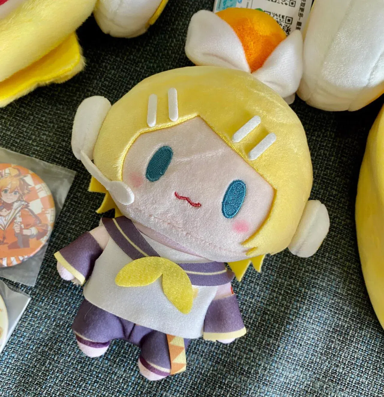 Color: Yellow - 15cm Hatsune Miku Kawaii Q Version Figure Plush Doll Anime Peripheral Plush Stuffed Toy Collection Model Ornament Toys Gifts