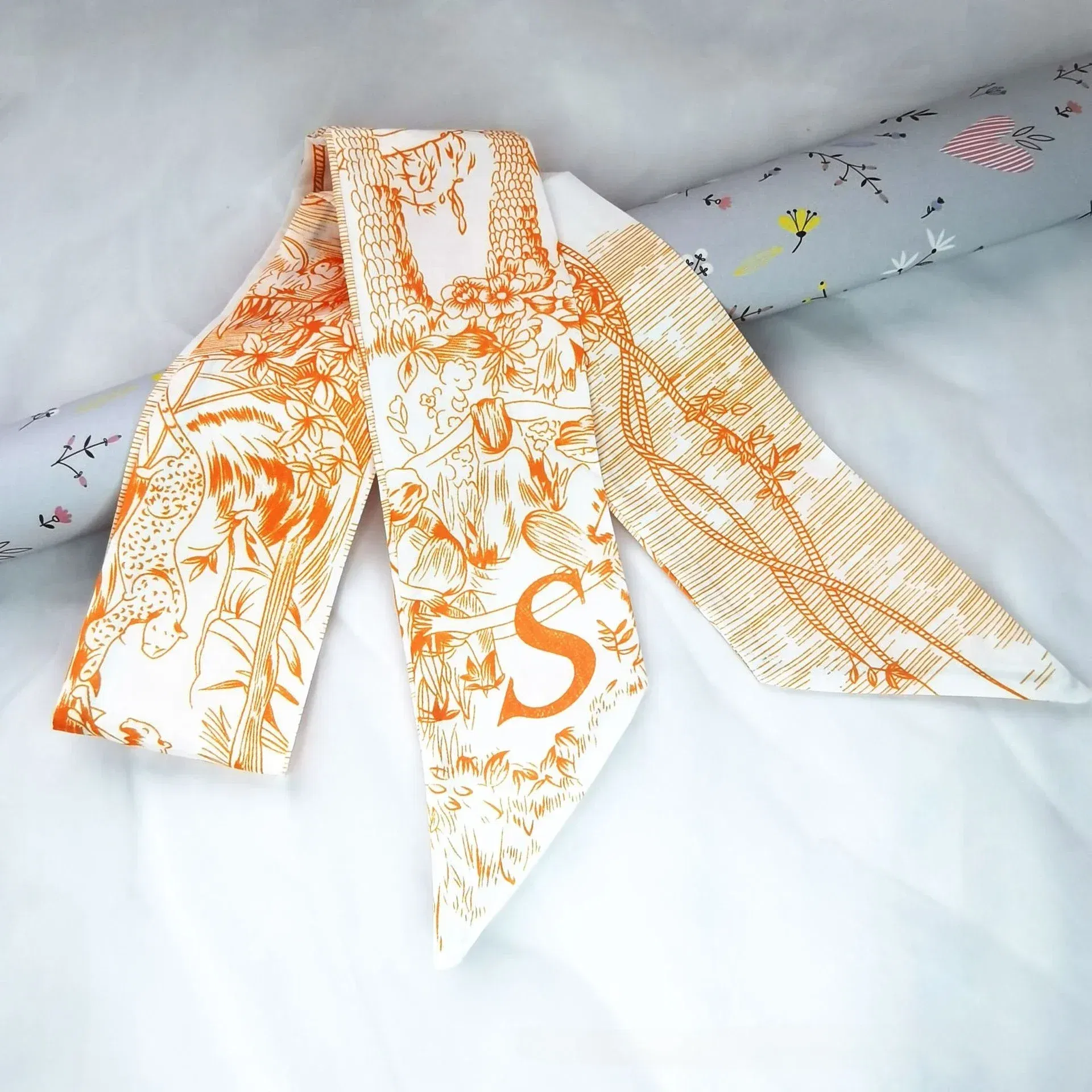 Color: Dark Grey, Size: XXS - Fashion Skinny Scarf Women Luxury letter Printing Tie Bag Handle Ribbon Hair Band Women's Headscarf New Lady Design Silk Scarves