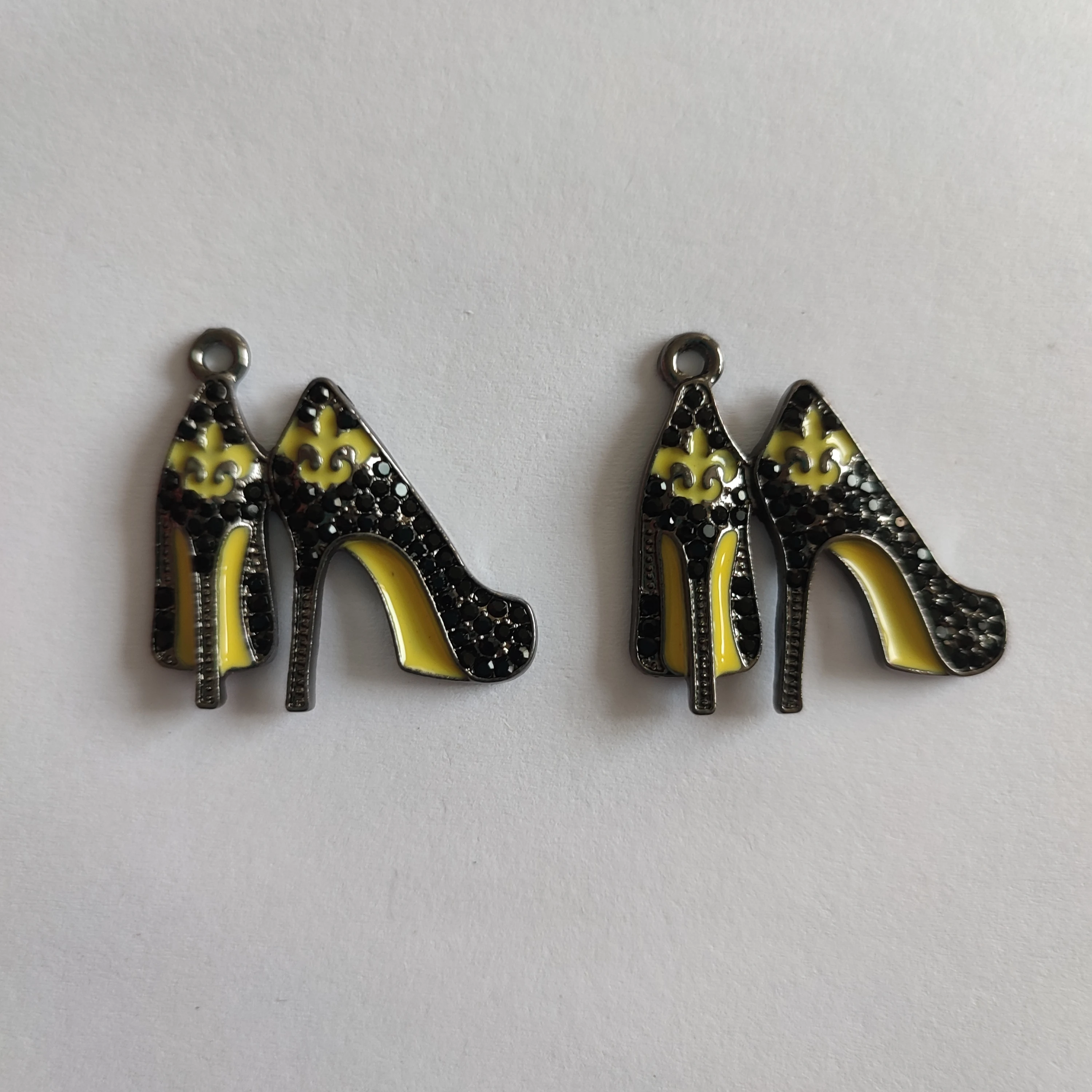 Metal color: Light Yellow Gold Color, Ships From: CHINA - 10pcs Rhinestone Enamel Fleur-de-lis Pave High Heel Charm Pendant for Jewelry Bracelet Handmade Accessory