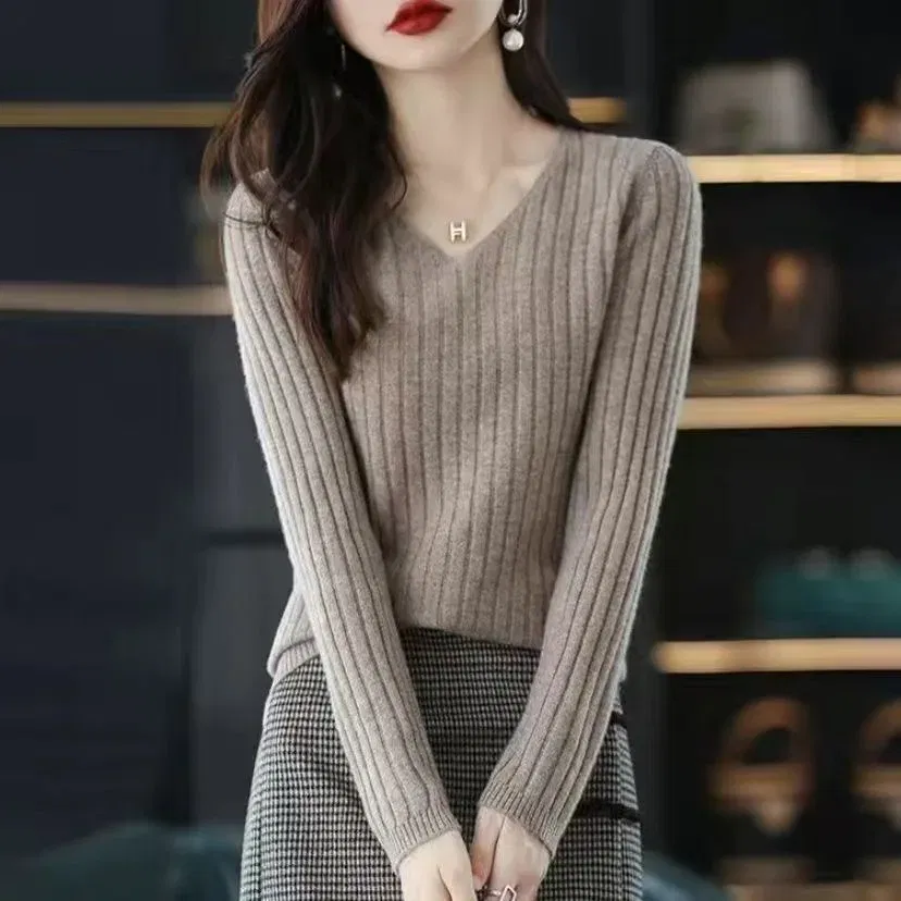 Color: Pink, Size: XL - Women Sweater Long Sleeve Top Knitted Pullover V-Neck Fashion Sweater Woman Winter Basic Female Clothing Soild OL Sweater DF4933