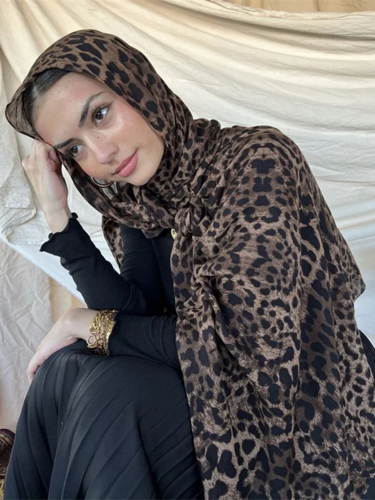 Color: Light Grey - 1Pcs Ramadan Hijab Leopard Print Women Bohemian Watercolor Soft Muslim Hijabs Floral Breathable Shawl Wrap Scarf Headscarf Warm