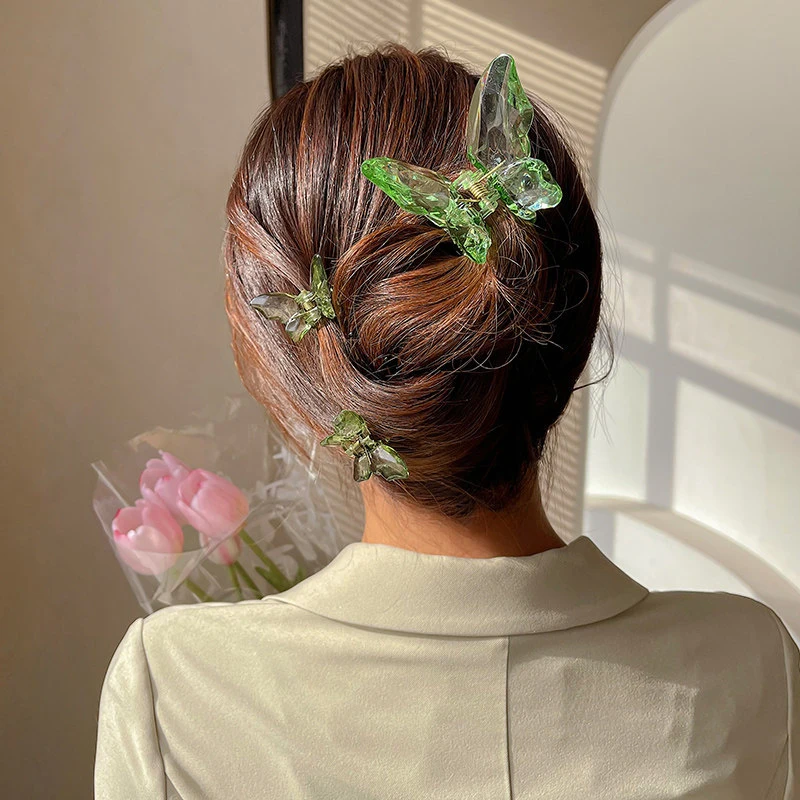 Color: Red - 1Pc Sweet Hair Claws Sweet Fairy Butterfly Hairpin Clip Summer Acrylic Styling Tools Barrettes Women Girl Hair Accessories
