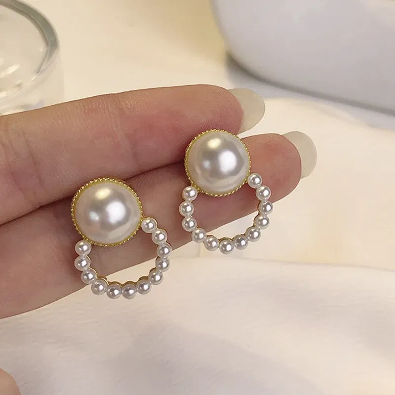 Metal Color: Hot Stamping - 2023 Korean Simple Double Circle Gold Color Metal crystal Stud Earrings For Women Fashion Exquisite Jewelry Best Friend Gifts