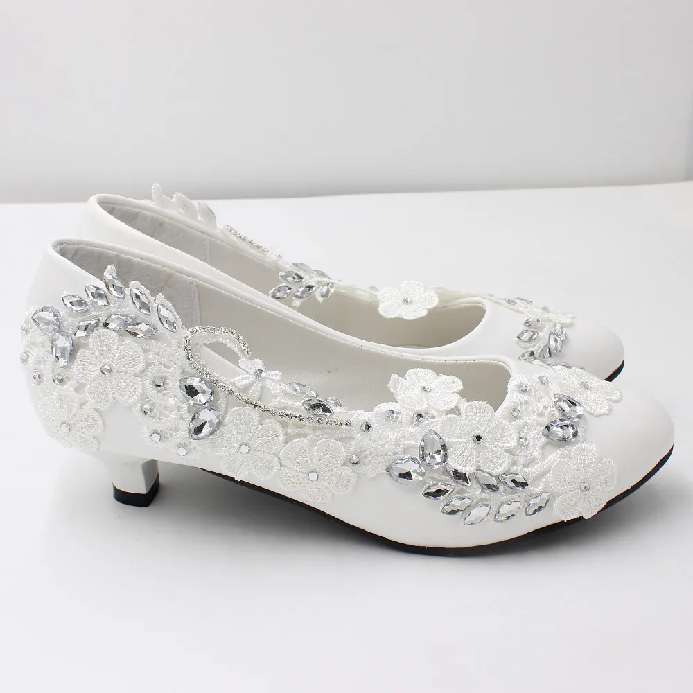 Color: WHITE, Shoe Size: 36, Ships From: CHINA - 【Xingchenmao?‘Low heel large size bridal shoes White large size soft top women's shoes handmade lace simple single shoes BH0710