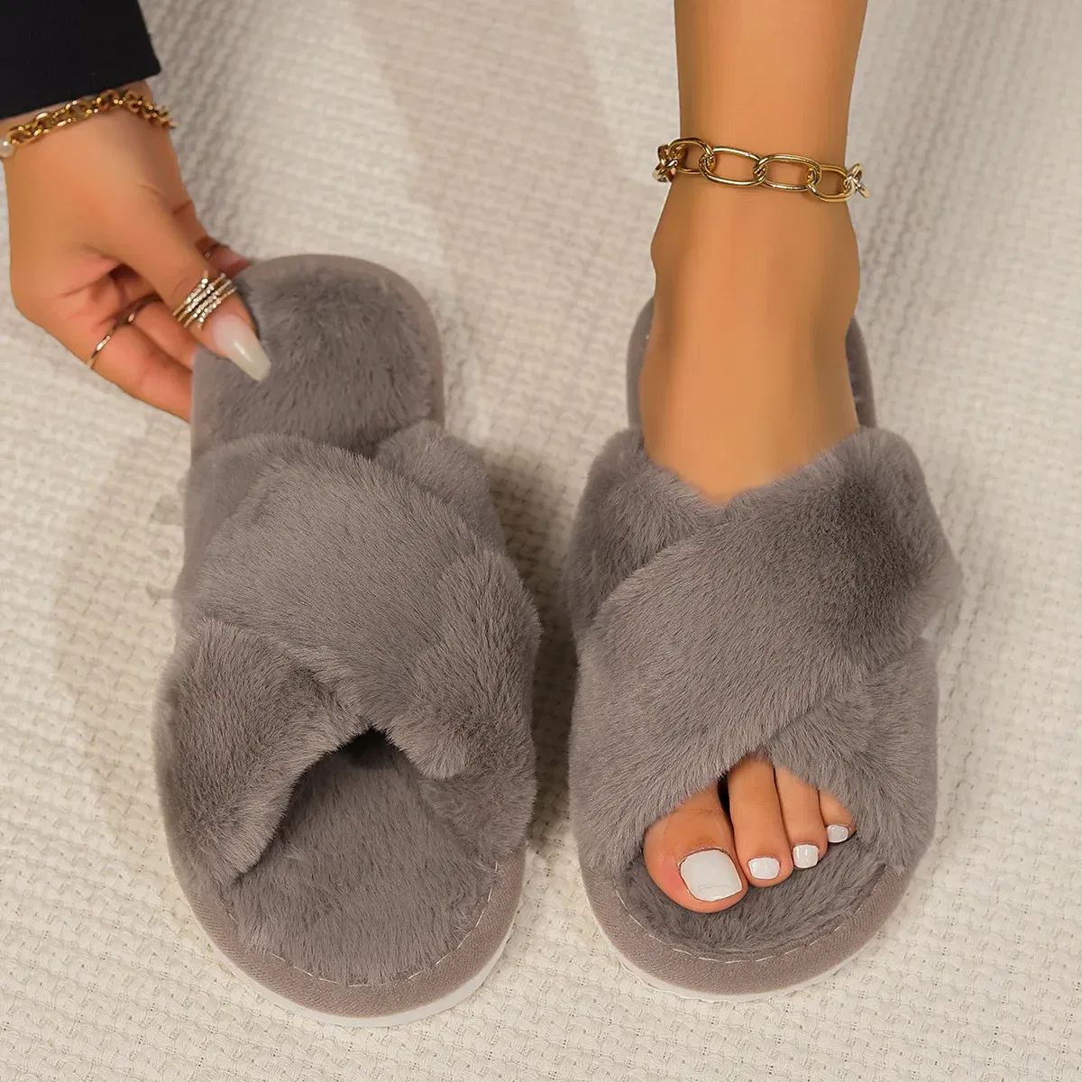 Color: Deep Green, Shoe Size: 36 - Cross opening spring and autumn home anti slip flat bottomed couple style fashionable and simple open toed hairy slippers
