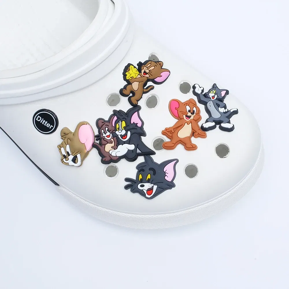 Color: GRAY, Ships From: CHINA - Wholesale cartoon  charms garden shoes designer charms accessories anime  charms