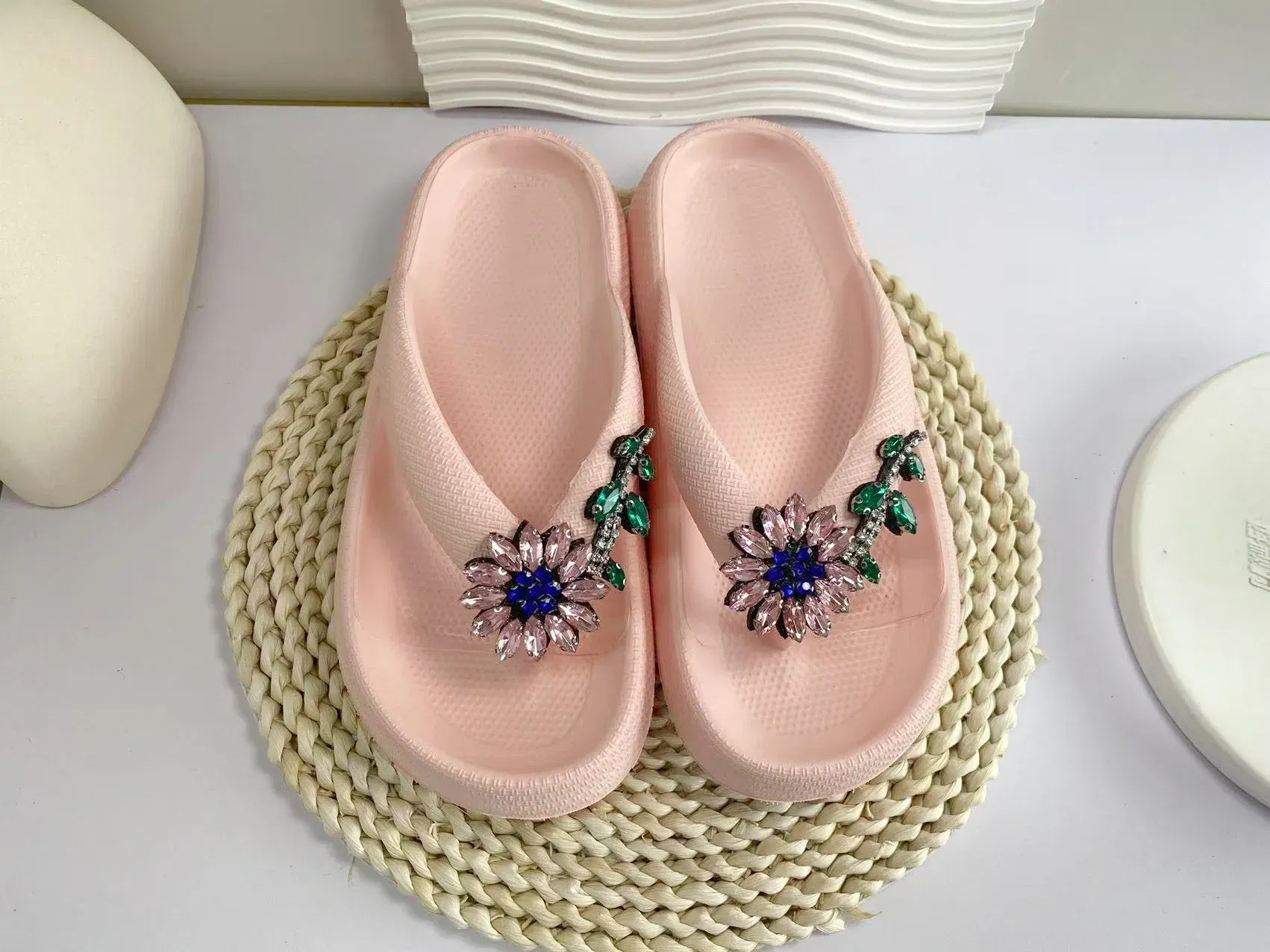 Color: Rust Red, Shoe Size: 38-39 - Summer Multi Color Women's Flip Flops Fashionable Metallic Teddy Bear Bow Slide Sandal Beach Vacation Home Versatile Footwear