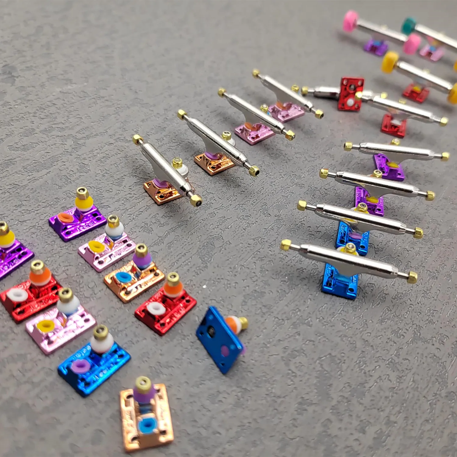 Color: Silver, Ships From: CHINA - 34mm Fingerboard Trucks with Soft Bushing and Pivot Cup for Finger Skateboard