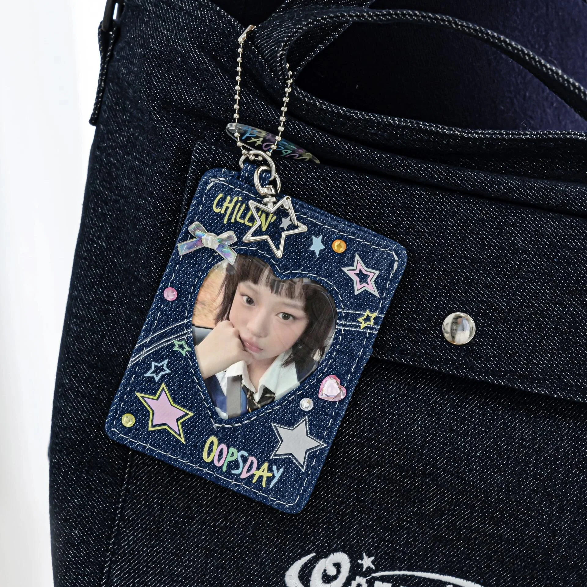 Color: Red - Y2K Style Jeans 3Inch Photocard Holder for 3 Inch Photo Cool Girl Cards Holder with Keychain K-Pop Idol Photocard Case