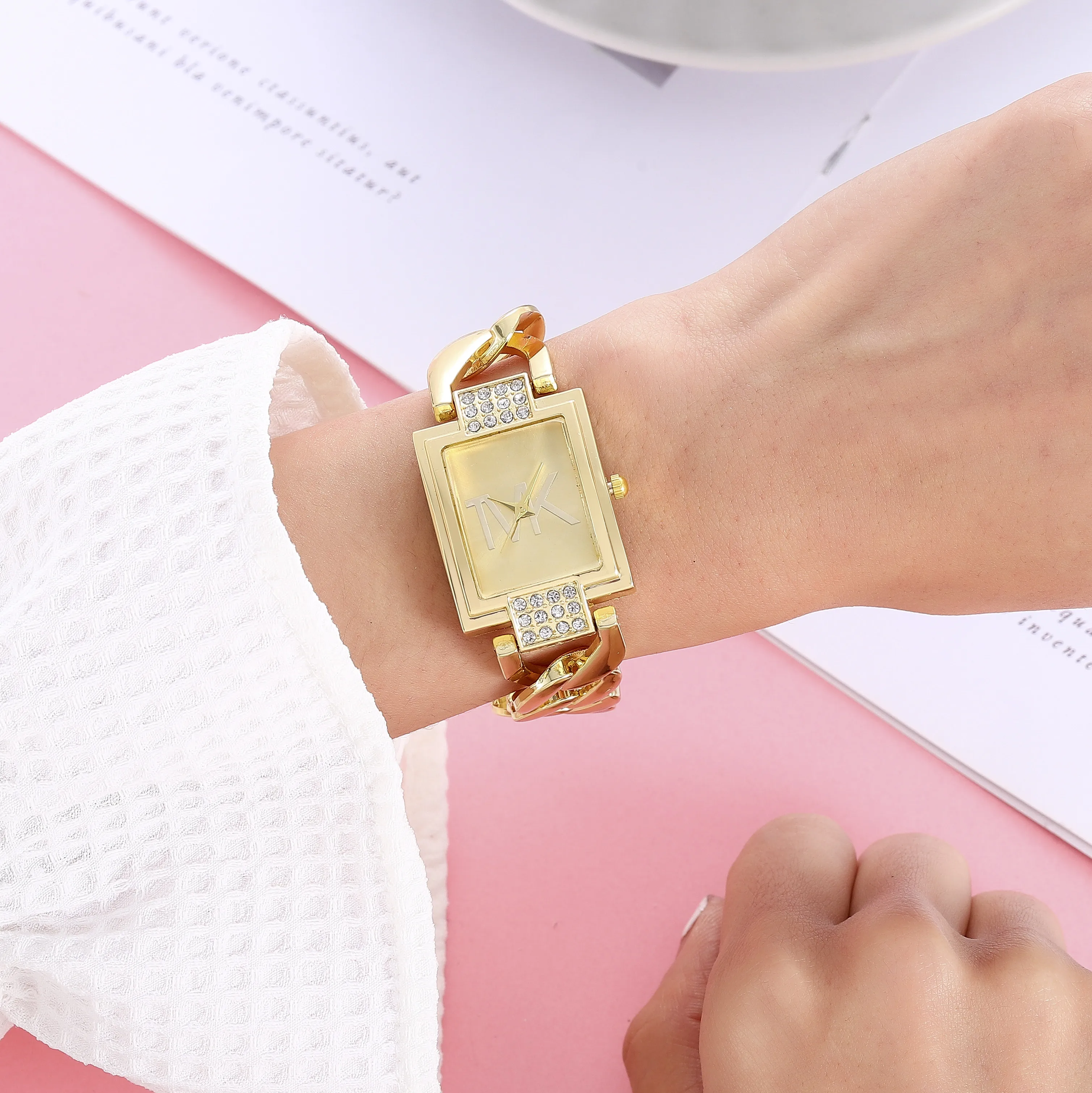 Color: BRONZE, Ships From: CHINA - Luxury Brand Women's Watch Fashion Elegant Style Metal Strap Square Trendy Quartz Watch for Women Woman's Wristwatch Clock