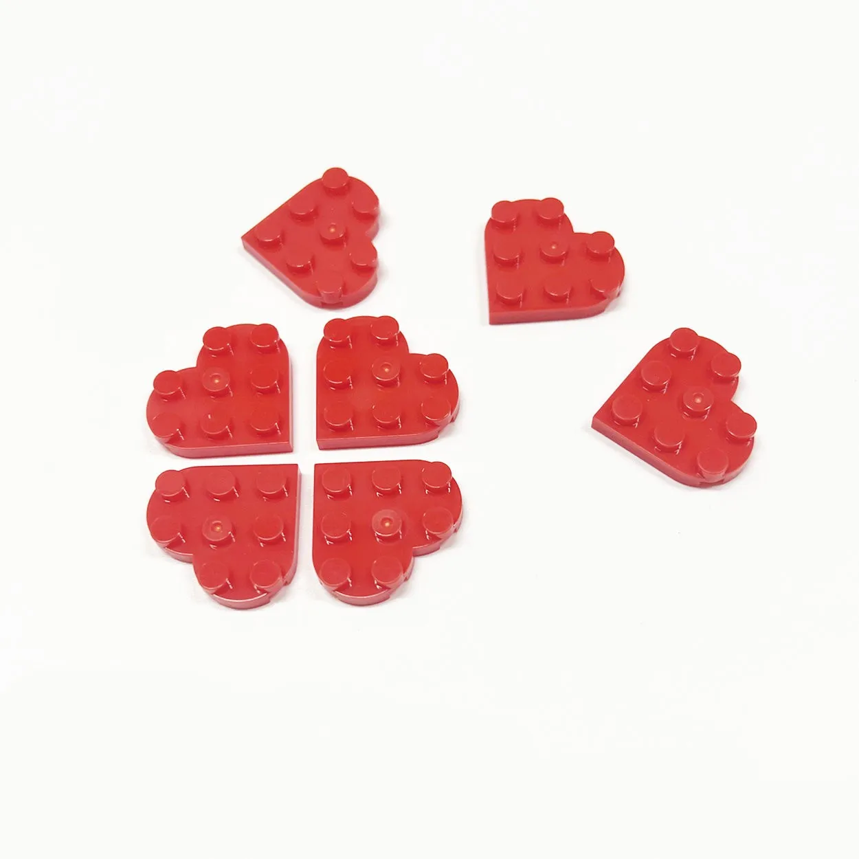 Color: RED - 39613 Round 3 x 3 Heart Bricks Collections Bulk Modular GBC Toys For Technical MOC DIY Buildings? Blocks Compatible