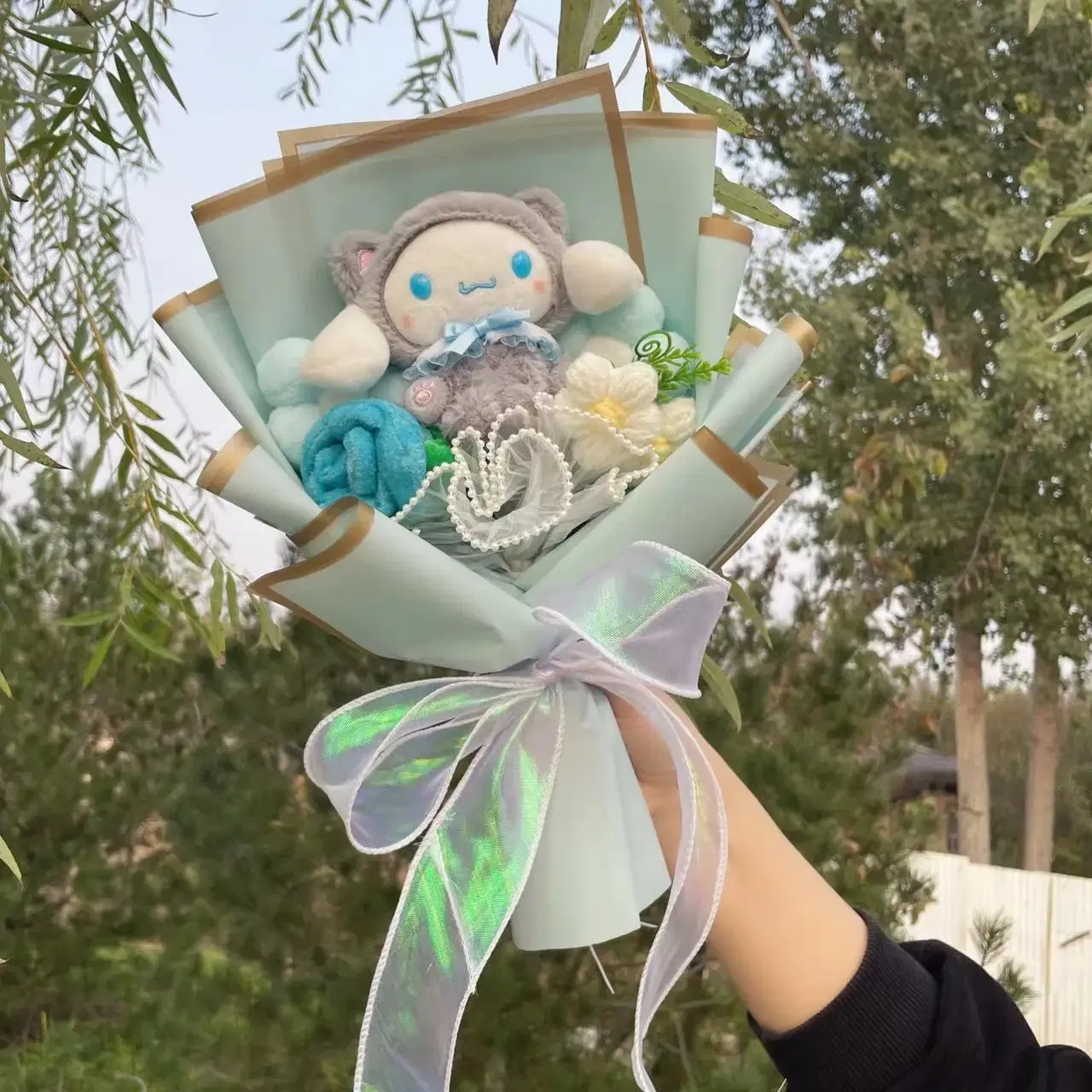 Color: plum - Kawaii Hello Kitty Cat Dolls With Artificial Flowers Creative Bouquet Christmas Valentine Birthday Graduation Gifts
