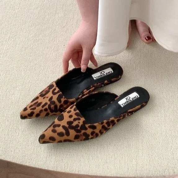 Color: black, Shoe Size: 36 - Women Slippers Pointed Toe Leopard Design Shallow Slip on Thin Low Heels Black Flock Design Casual Mules Loafers Black Outdoor