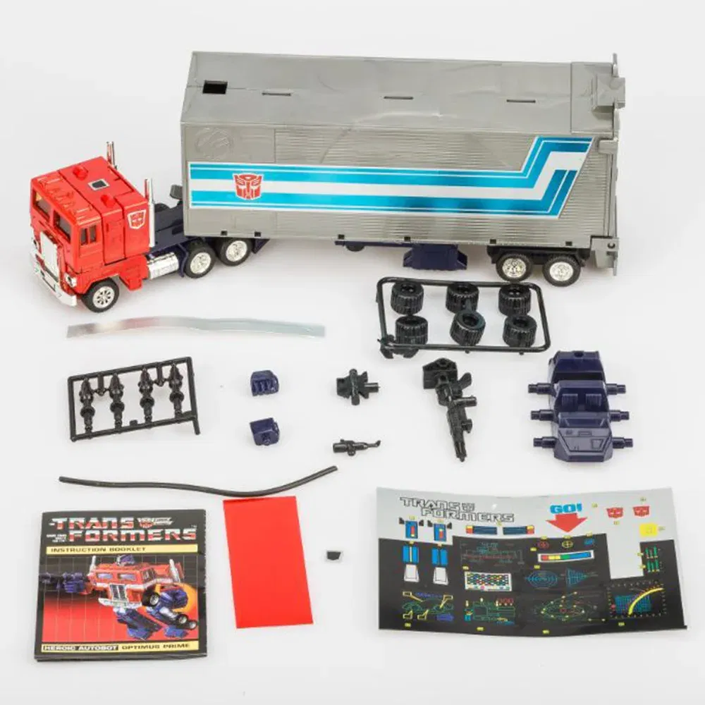 Color: Black - Transformation G1 Re-enacted OP Prime Red KO Edition With Carriage Metal Front Action Figureals Model Toys Gift