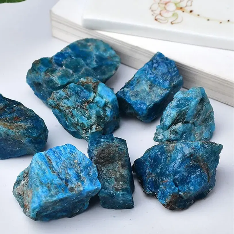 Size: 20-25mm - 150g Natural Blue Apatite Crystal Stone Gravel Rough Healing Mineral Specimen Collection Room Decor