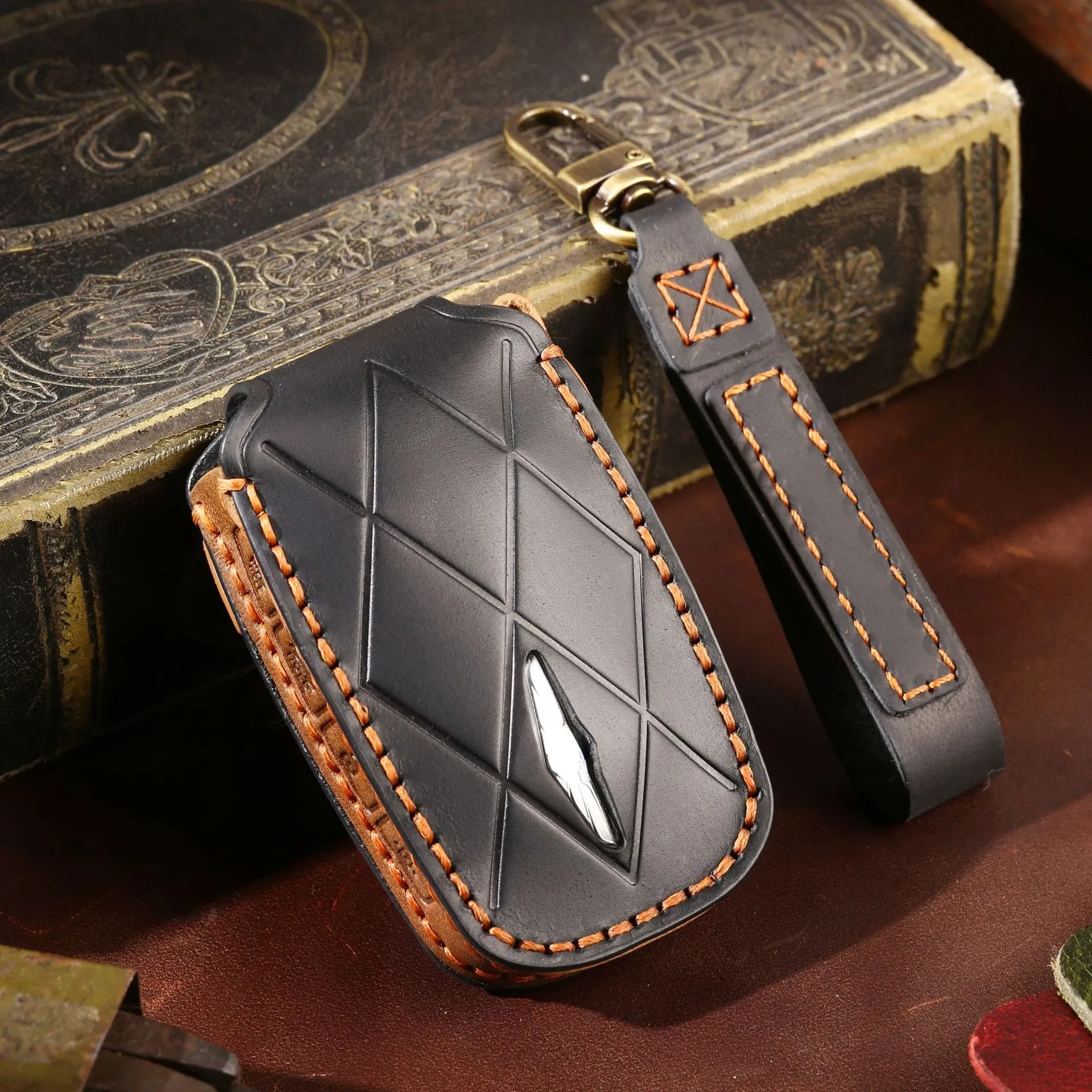 5 6 7 8 Bottons Leather Car Key Case Fob Cover for Hyundai Genesis G70 G80 G90 GV60 GV90 EQ900 2022 2023 2024 2025 Accessories