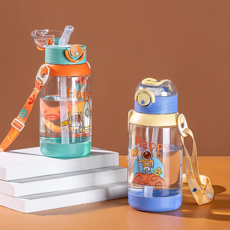 Color: black, Capacity: 0.7L - 700ml Large Capacity Kids Water Cup with Straw Sports Bottle Student Special Edition