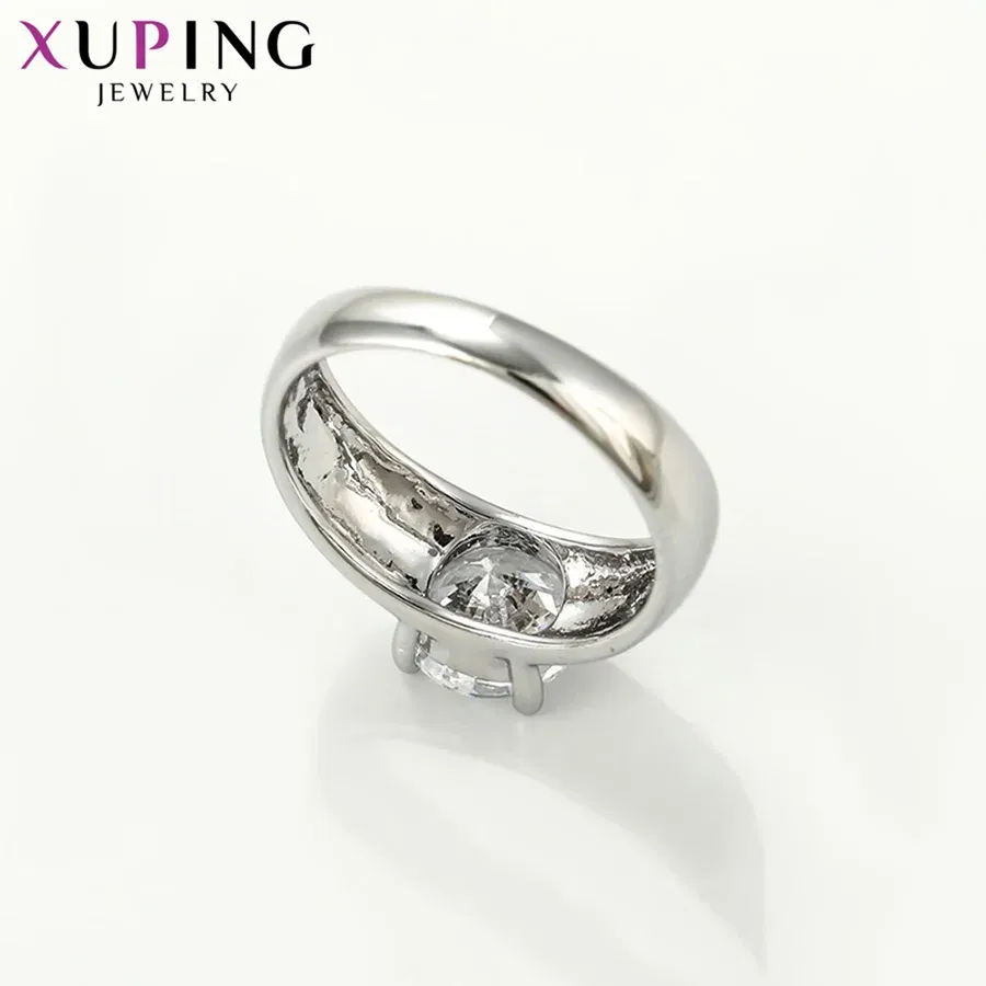 Xuping Jewlery White Synthetic Cubic Zirconia Fashion Ring with Rhodium Plated for Women Engagement Gift 10125
