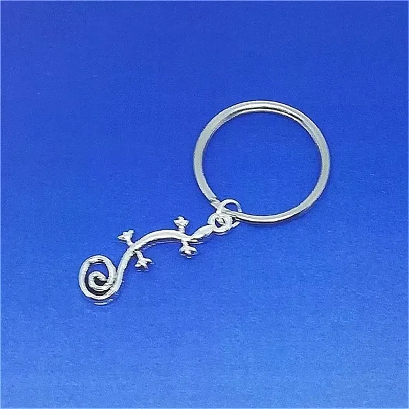 Gothic Gecko Keychain Metal Animal Keychain Lizard Keychain
