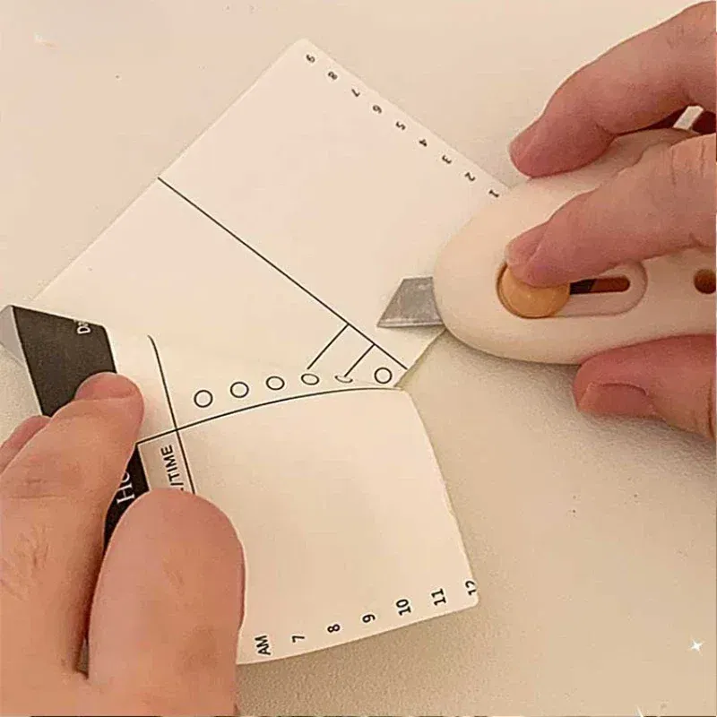 Color: Red - 1PC Premium Cartoon Triangle Mini Art Knife Letter Opener with Cutting Blade for Office Stationery