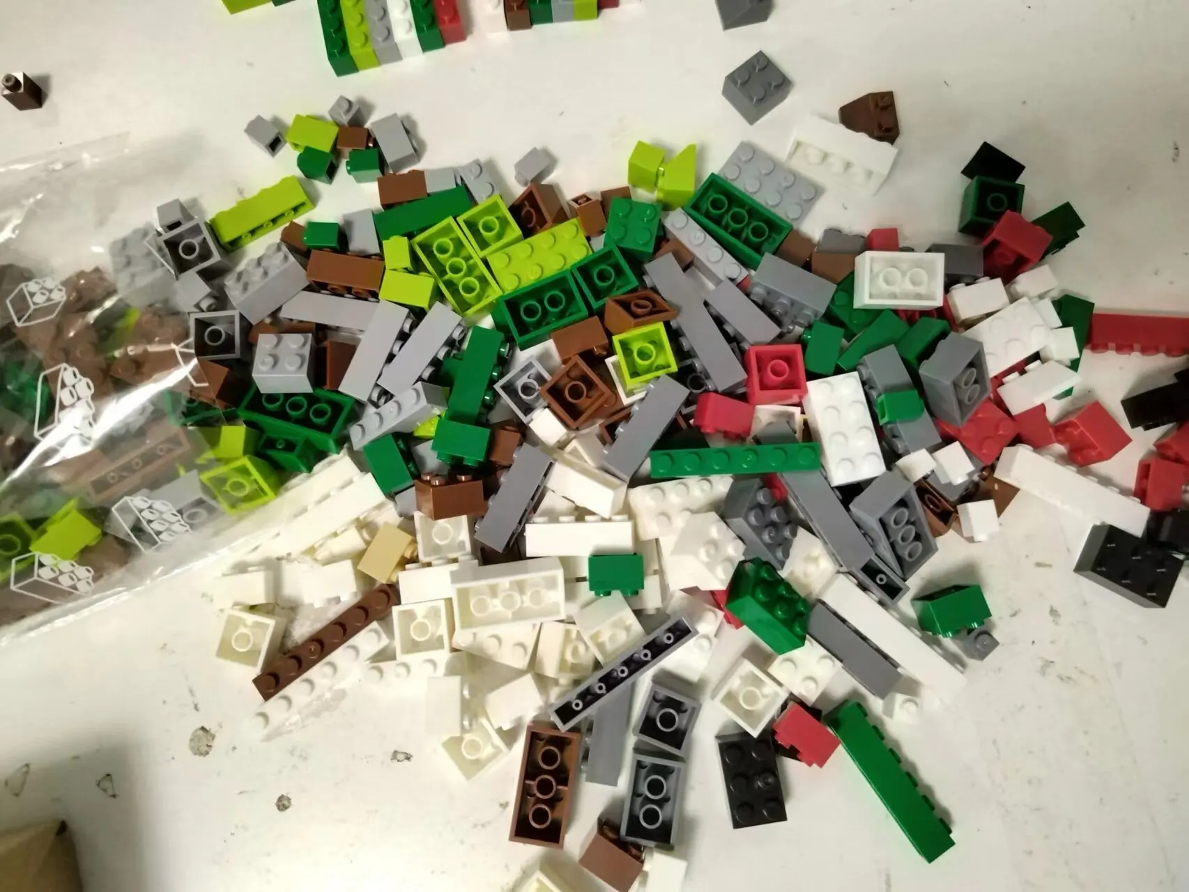 Color: Red - Bulk Building Blocks Large bricks 17 Single colour 260g Free assembly Compatible LEGO Children's educational creative toys DIY