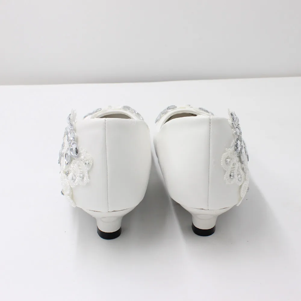 Color: WHITE, Shoe Size: 35, Ships From: CHINA - 【Xingchenmao?‘Low heel large size bridal shoes White large size soft top women's shoes handmade lace simple single shoes BH0710