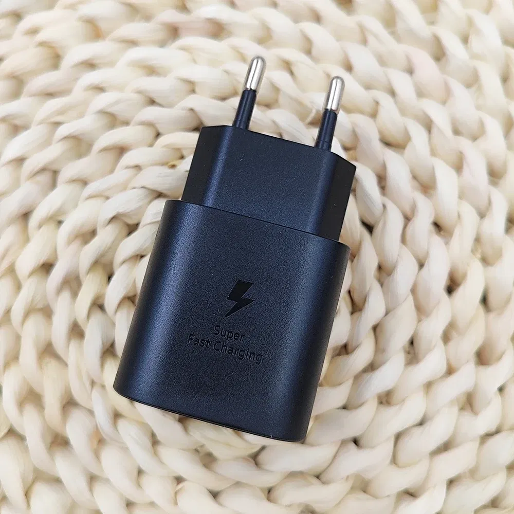 Plug Type: IL - Samsung W25 Flip 5G 25W Super Fast Charger PD Usb Type C Adapter Cargador For SAMSUNG Galaxy S25 S24 Ultra Plus S23 FE A05S M54