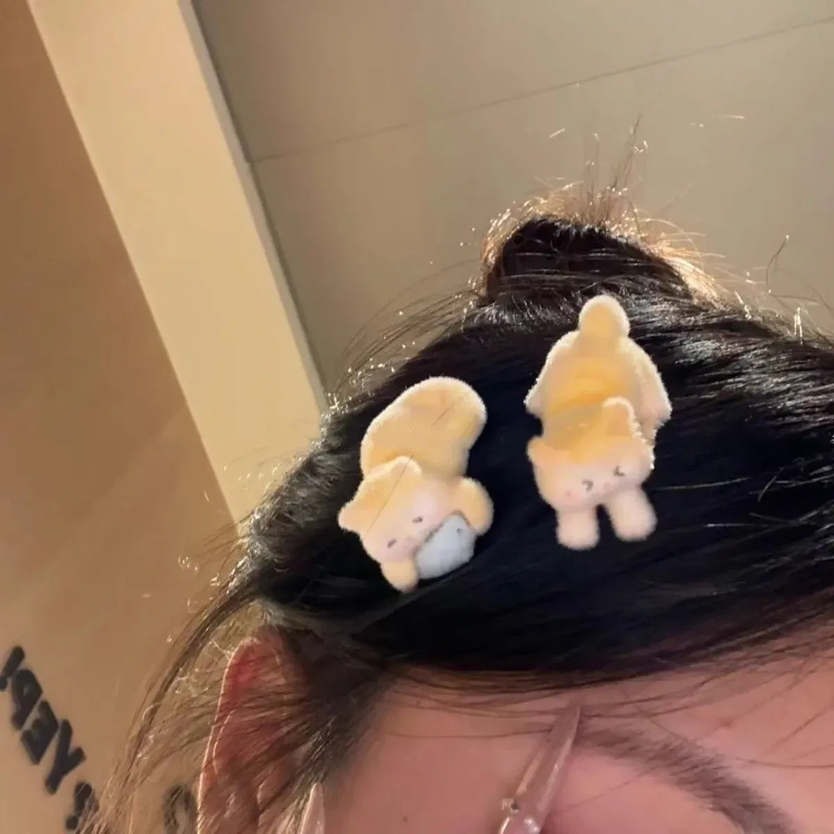 Color: Red - 1/2pcs New Cat Flocking Hair Clip Plush Cute Cat Fish Hairpin Sweet Kawaii Hair Clips for Girls Kids Headwears Deraction Gifts