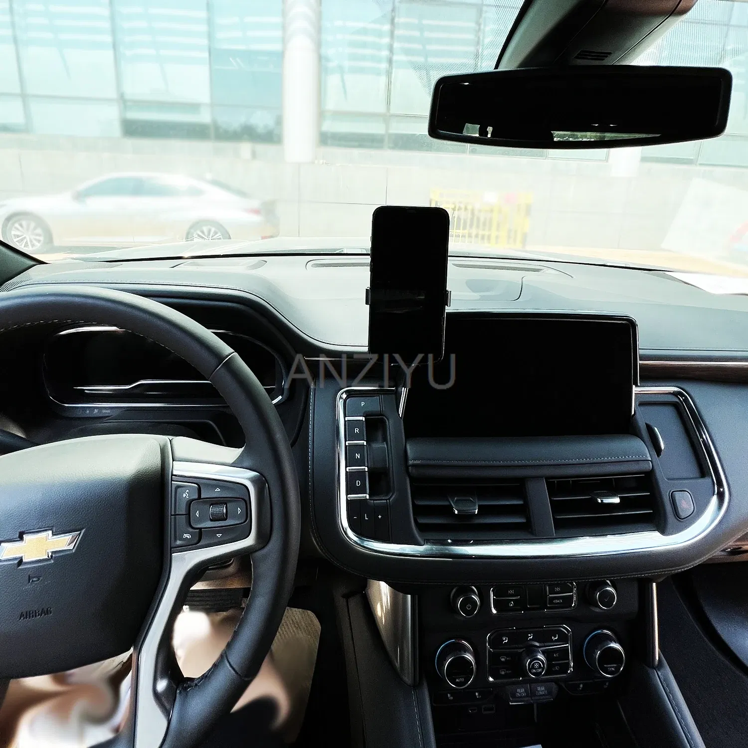 Color: Blue - For Chevrolet Tahoe 2024 2023 2022 2021 Car Phone Holder Screen Fixed Base Magnetic Mobile Phone Wireless Charging Stand MagSafe