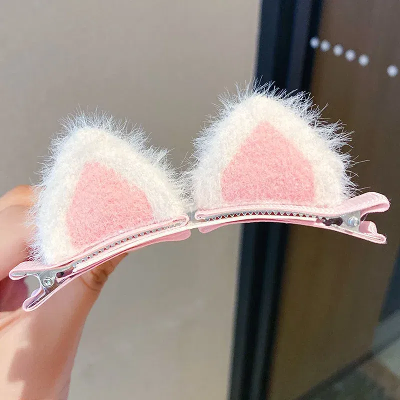 Color: army green - 2PCS New Plush Cat Ears Hairpins Girls Hair Clips Hair Accessories Women Sweet Cute Barrettes Kids Fashion Headwear Ornaments