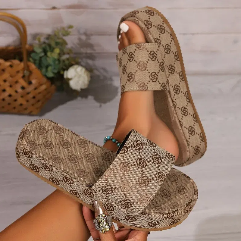 Color: Khaki, Shoe Size: 37 - New Summer Women's Classic Thick Sole Anti Slip Sandals, Daily Comfortable Embroidered Shallow Mouth Vacation Party Beach Miter