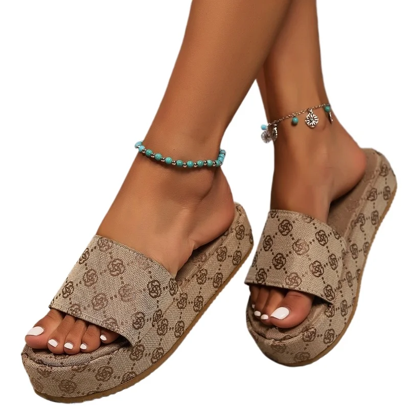 Color: Khaki, Shoe Size: 37 - New Summer Women's Classic Thick Sole Anti Slip Sandals, Daily Comfortable Embroidered Shallow Mouth Vacation Party Beach Miter