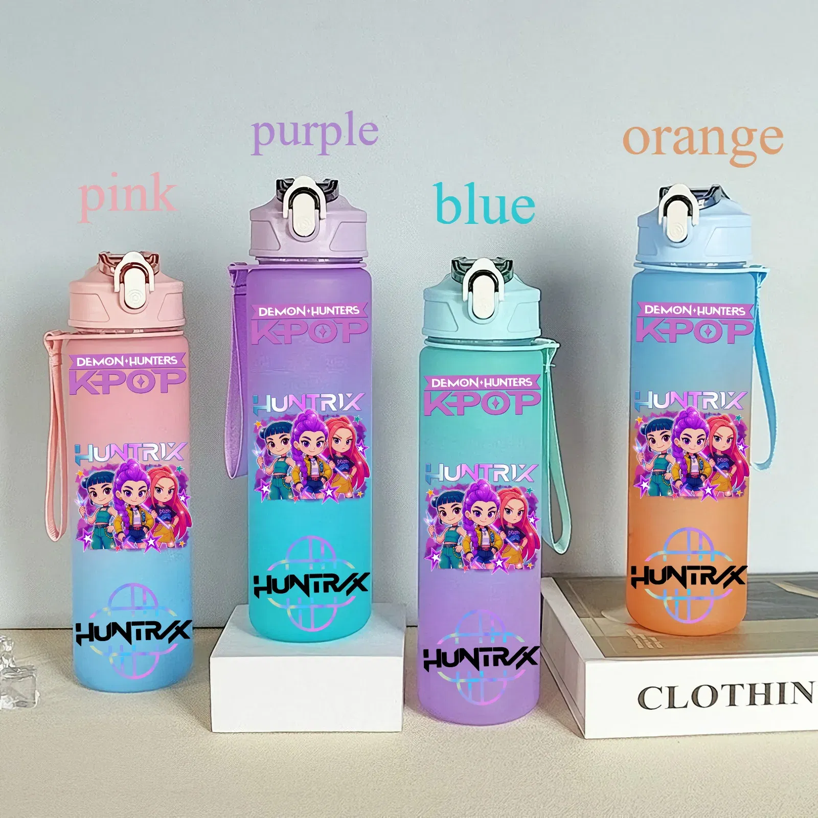 Color: Lemon yellow, Size: 40cm - 750ML K-pop Demon Hunters HUNTR X Rumi Mira Zoey Jinu Celine Kpop Plastic Water Cup K Pop Drinking Bottle School Huntrix Gourde