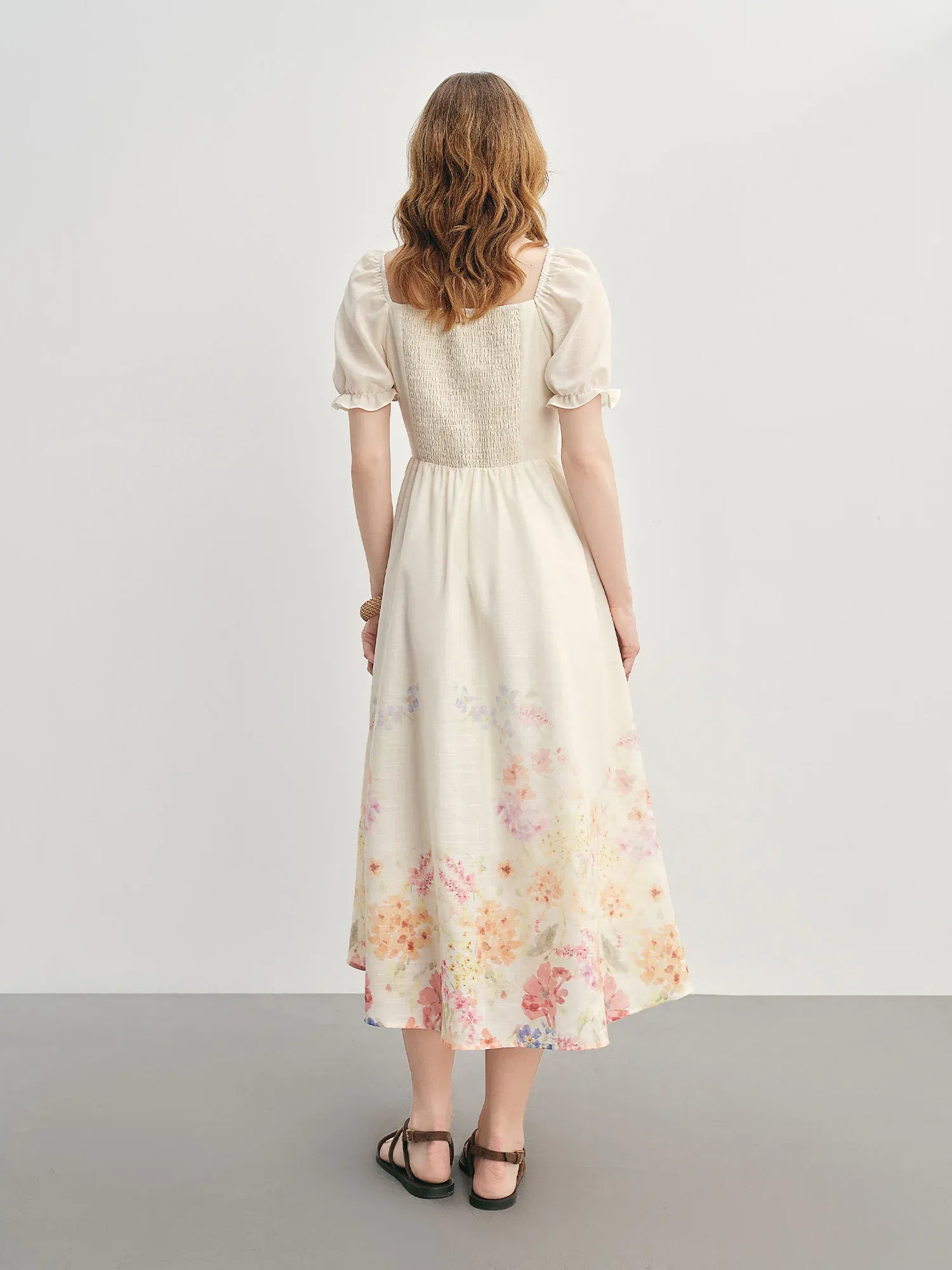 ?‹DUSHU Summer 2025 Textured Floral Dress - Regal Bubble Sleeve Fluid Silhouette Resort to Office?‹