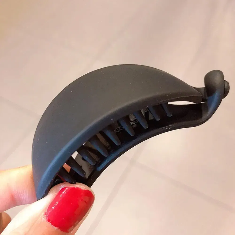 Color: black - New Cute Candy Colors Banana Shape Hair Claws Women Girls Sweet Hair Clips Ponytail Holder Hairpins Fashion Hair Accessories