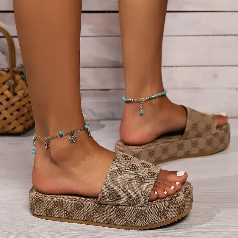 Color: Khaki, Shoe Size: 38 - New Summer Women's Classic Thick Sole Anti Slip Sandals, Daily Comfortable Embroidered Shallow Mouth Vacation Party Beach Miter