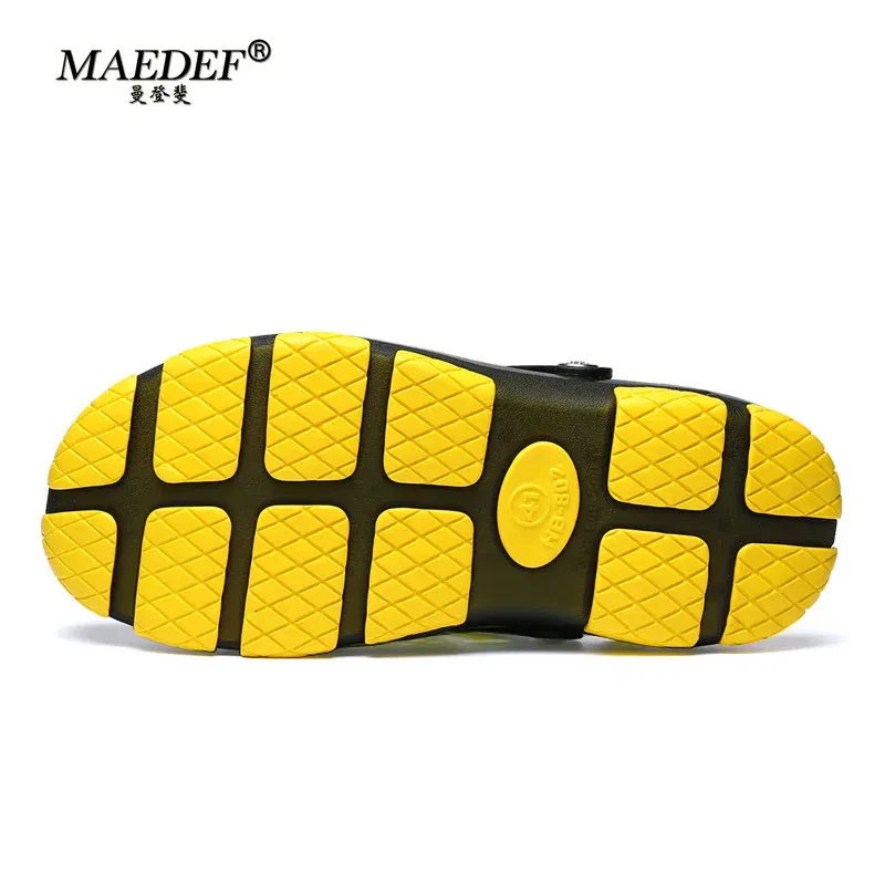 Color: black, Shoe Size: 40 - MAEDEF Fashion Men Slippers Summer Waterproof Beach Slippers Hot Sale Casual House Bathroom Slides Non Slip Outdoor Men's Shoes