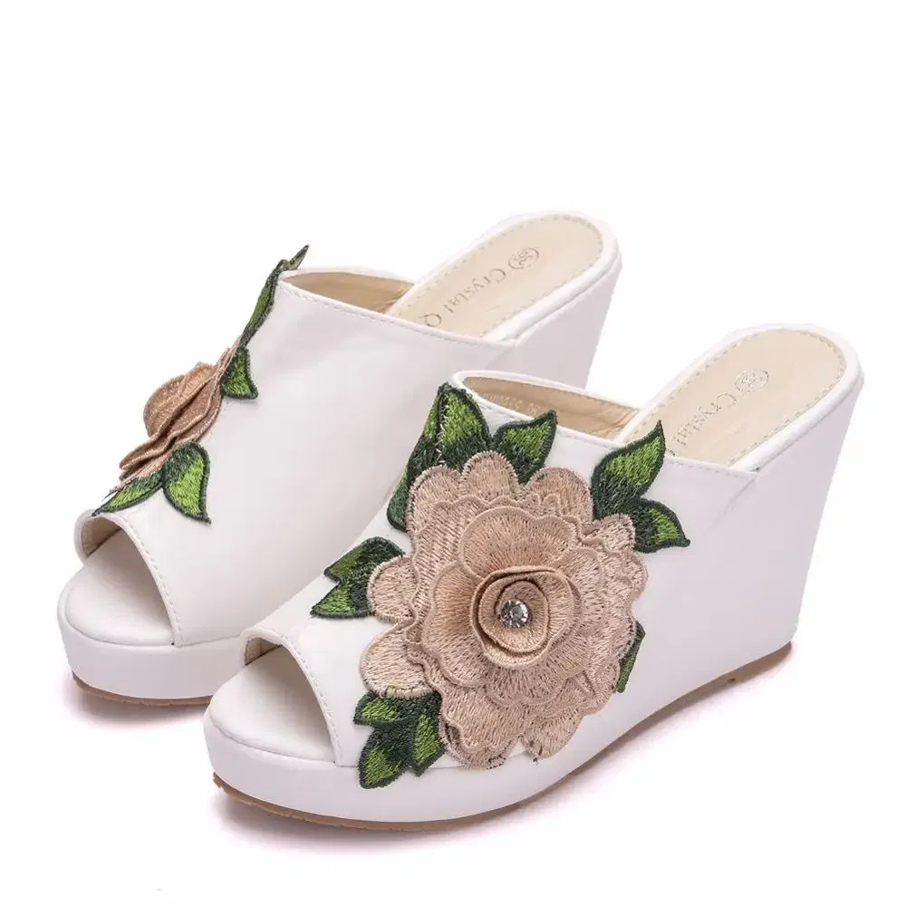 Color: black, Shoe Size: 36 - Crystal Queen Black White Peep Toe Platform Wedges High Heels Slippers Beach Sandals Women Lace Flower
